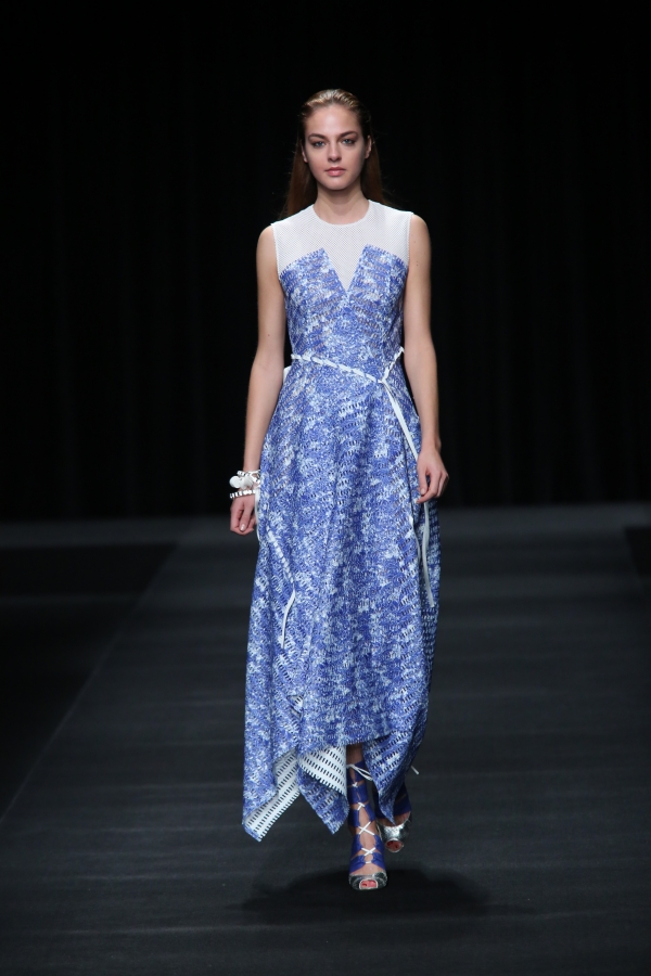 TAE ASHIDA<br>
『Amazon Fashion Week TOKYO 2017 S/S TAE ASHIDA Collection』