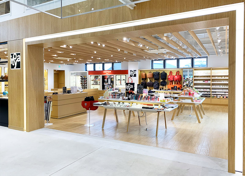 「伊東屋 熊本店 」

